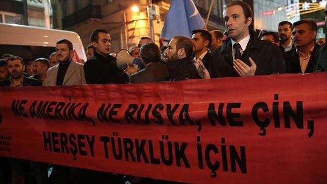 İstanbul Ülkü Ocaklarının ´Rusya´ protestosu
