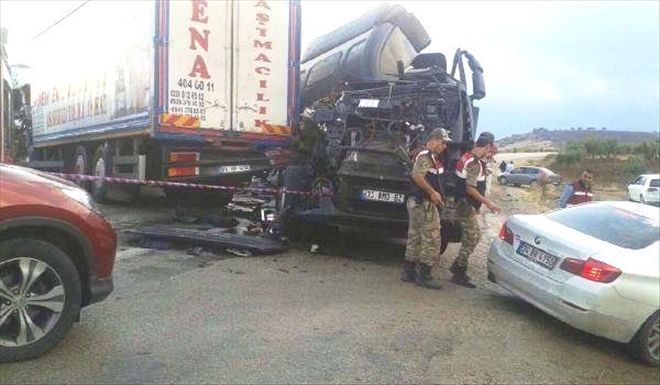 Kilis-islahiye Karayolunda Zincirleme Kaza: 2 Ölü, 4 Yaralı