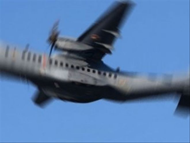 Endonezya´da askeri uçak düştü: 13 ölü