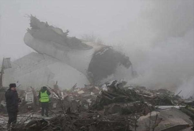 Türk kargo uçağı Bişkek´te düştü: 32 ölü