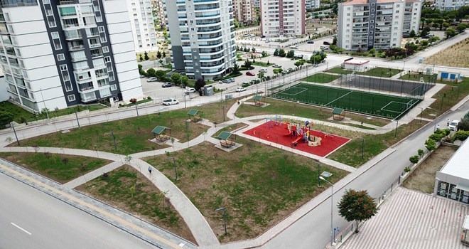 Başkan Yaşar, park çalışmalarını inceledi