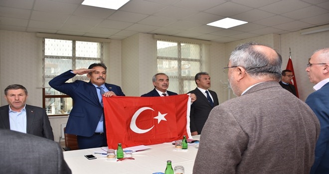 Meclis Toplantısında Mehmetçiğe asker selamı