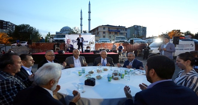 Başkan Yaşar, Çamlıca sakinleri ile bir araya geldi