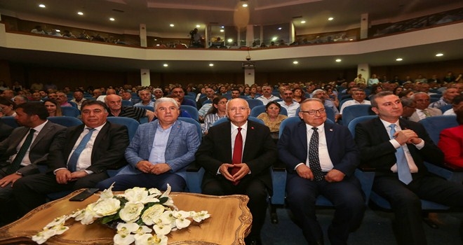 Başkan Yaşar, personeli ile bayramlaştı