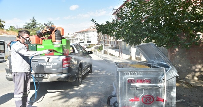 Mamak´ın sokaklarında koronavirüs temizliği devam ediyor