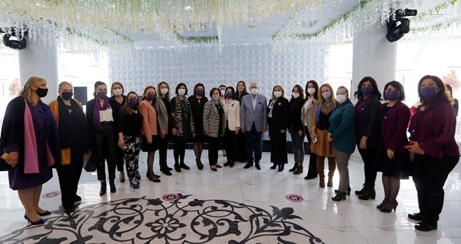 Başkan Yaşar, 8 Mart Emekçi Kadınlar Günü´nü kutladı