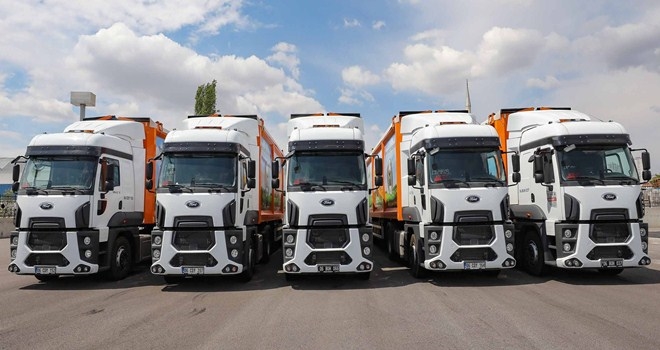 5 yeni çöp transfer aracı hizmete hazır