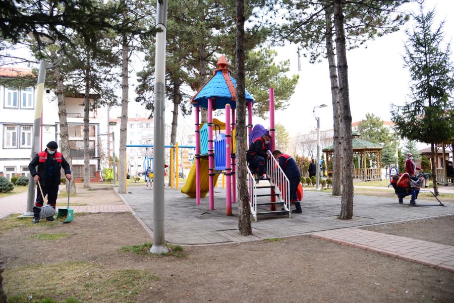 Kahramankazan’da parklar bahar için hazırlanıyor
