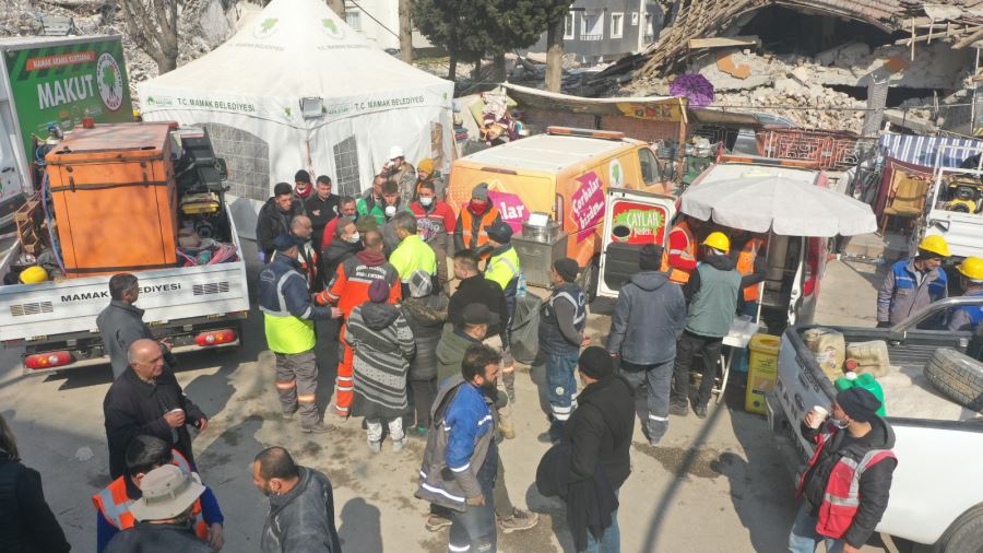 Başkan Murat Köse: Depremzedelerin  Duası Mamak Halkına Gidiyor