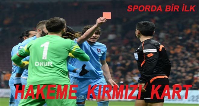 Arena´da hakeme kırmızı kart