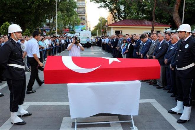 BAŞINA ATEŞ EDEN VALİ YARDIMCISI KURTARILAMADI 