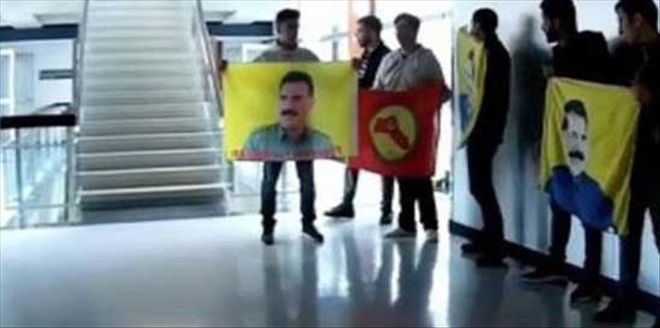 PKK´lılar devlet televizyonunu bastı