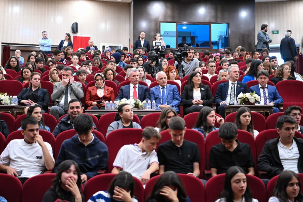 İstanbul’un Fethi’nin 571.  Yıl Dönümü Mamak’ta Kutlandı