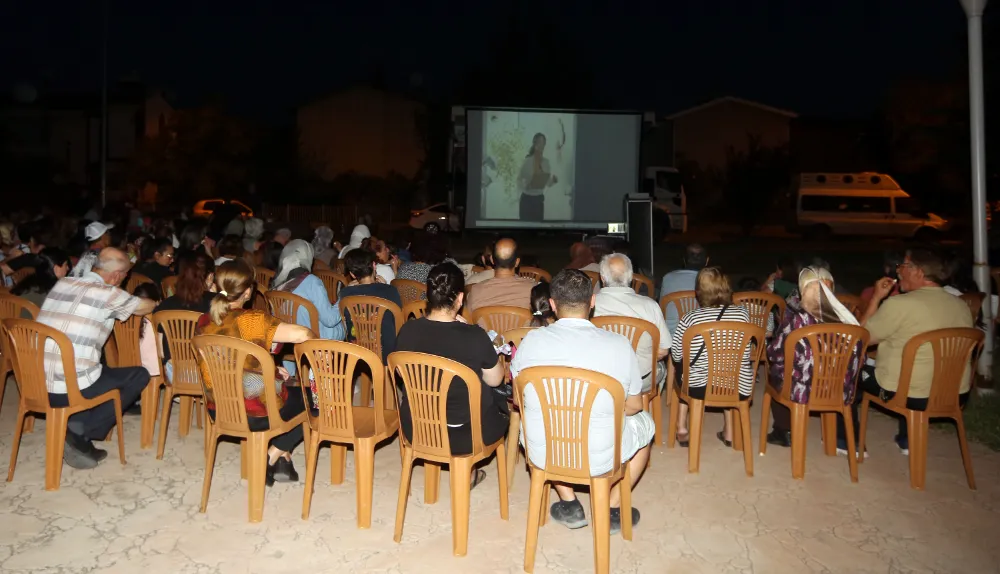 Açık Hava Sinema Günleri devam ediyor