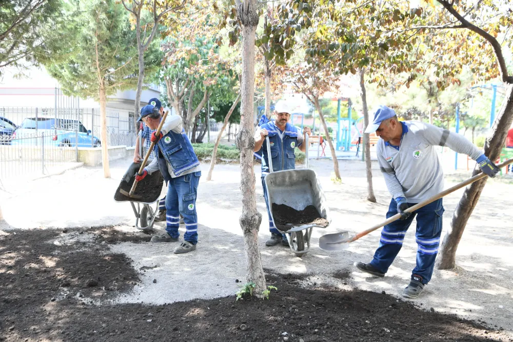 Mamak Belediyesi Park Yenileme  Çalışmalarına Devam Ediyor