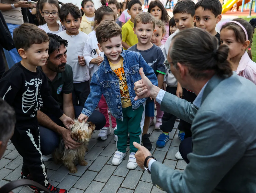 ETİMESGUT BELEDİYESİNİN İLK BEKÇİ KÖPEĞİ ALEX