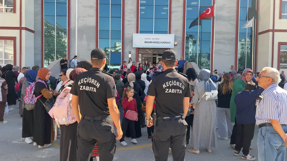 KEÇİÖREN ZABITASINDAN OKUL ÖNLERİNDE GÜVENLİ ULAŞIM SEFERBERLİĞİ