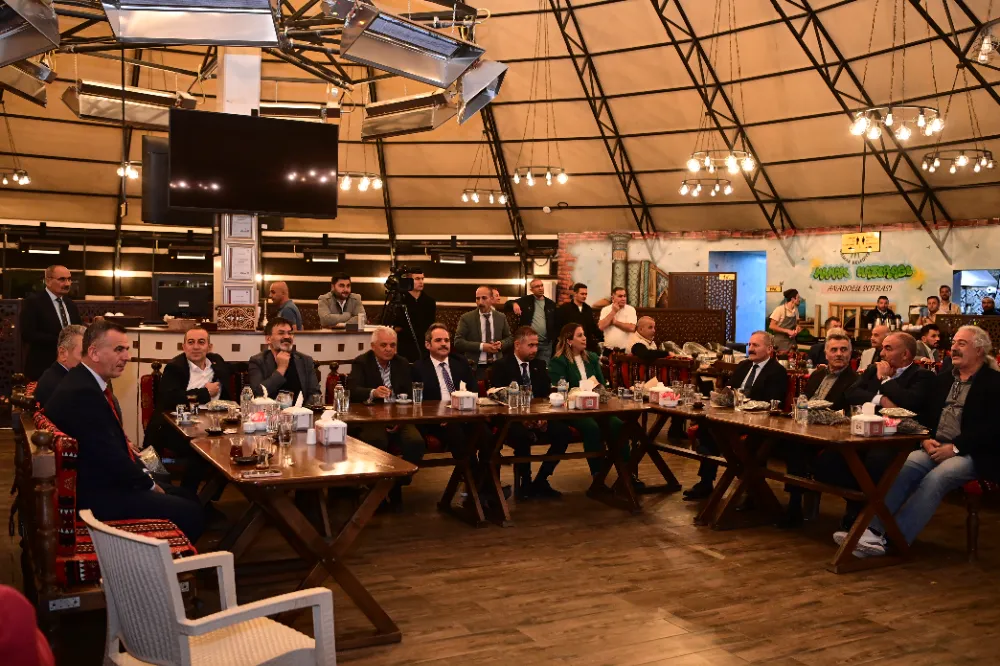 Başkan Şahin Muhtarlarla Bir Araya Geldi