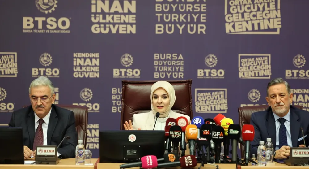 Aile ve Sosyal Hizmetler Bakanı Göktaş Bursa’da kadın sanayici ve girişimcilerle buluştu