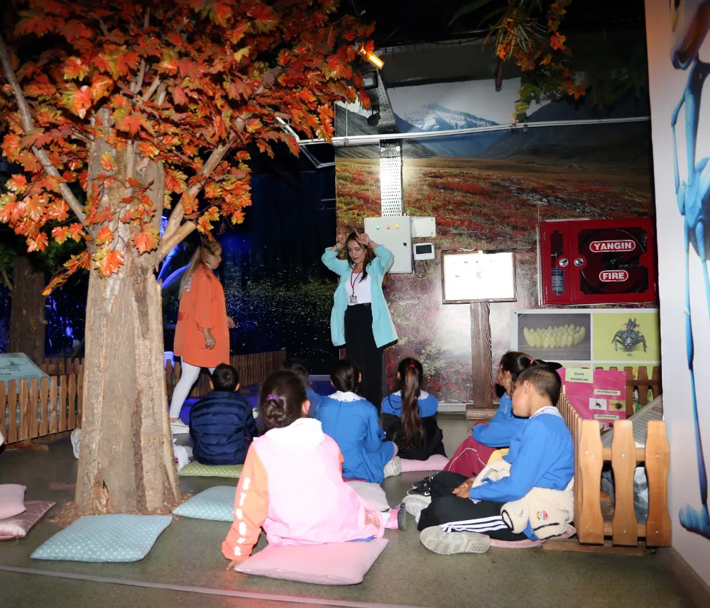 Çocuklar, Kardeş Okul Projesi ile Yenimahalle’de buluştu