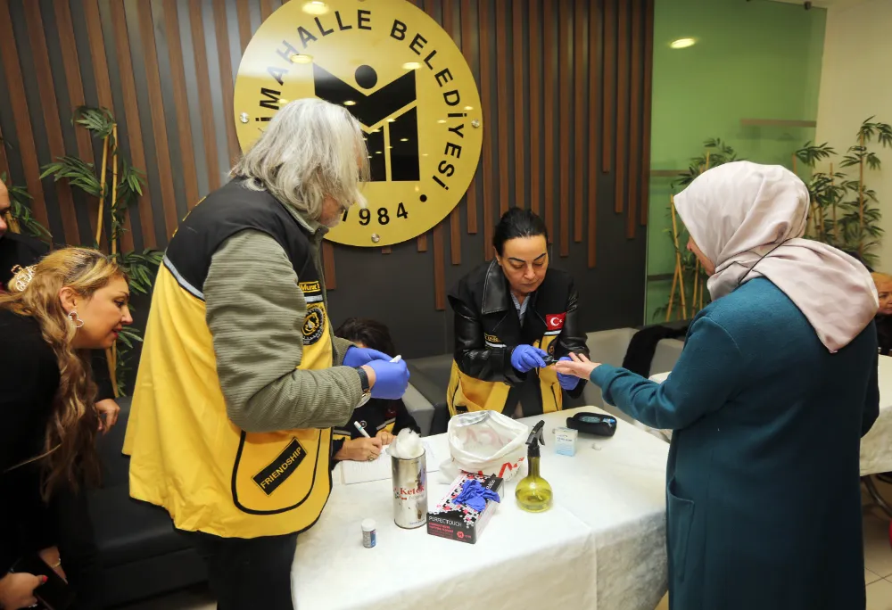 Yenimahalle çalışanları diyabet kontrolünden geçti