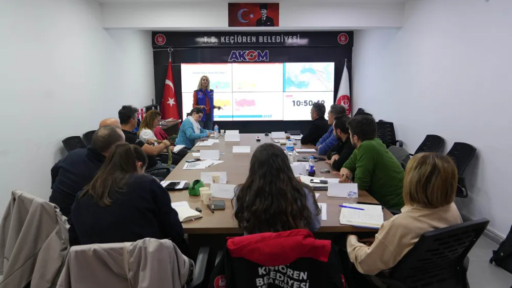 AFET FARKINDALIK EĞİTMENİ OLMAYA HAK KAZANDILAR 