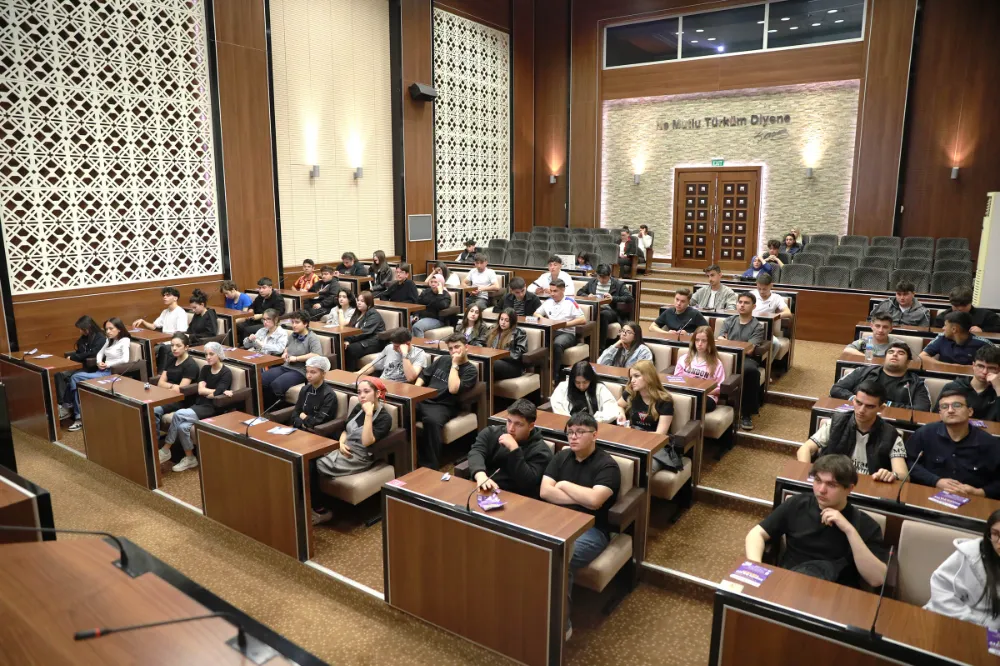 SINAVA HAZIRLANAN ÖĞRENCİLERE DESTEK