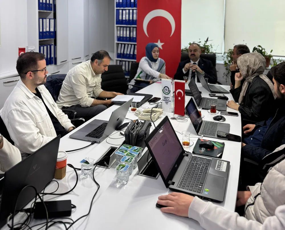 Ümraniye Esnaf ve Sanatkarlar Odasından Sosyal Medya ve Yapay Zeka Eğitimi..