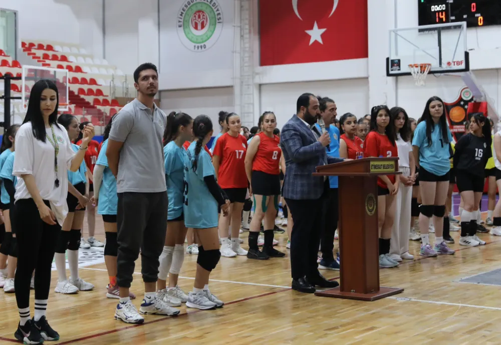 ETİMESGUT BELEDİYESİ GELİŞİM SPOR KULÜBÜ 2. GELENEKSEL ALTYAPI VOLEYBOL TURNUVASI GERÇEKLEŞTİRİLDİ!