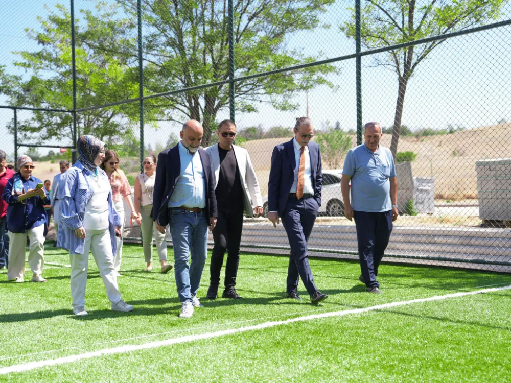 BAŞKAN BEŞİKCİOĞLU, ETİMESGUT PARKLARINDAKİ ÇALIŞMALARI YERİNDE İNCELEDİ!