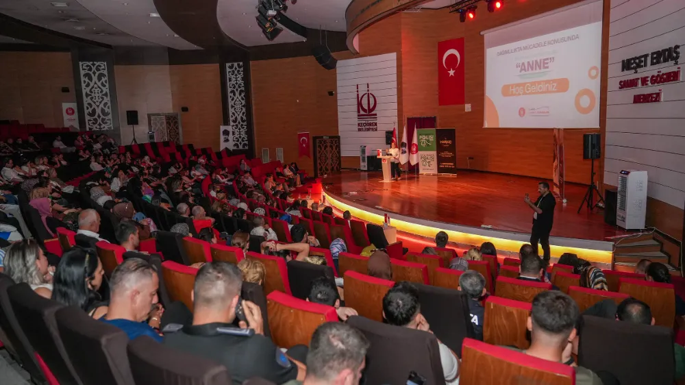 BAĞIMLILIKLA MÜCADELEDE ANNENİN ROLÜ VURGULANDI