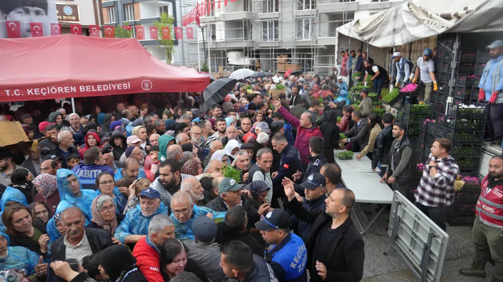 KEÇİÖREN BELEDİYESİ’NDEN ÜRETİME DESTEK