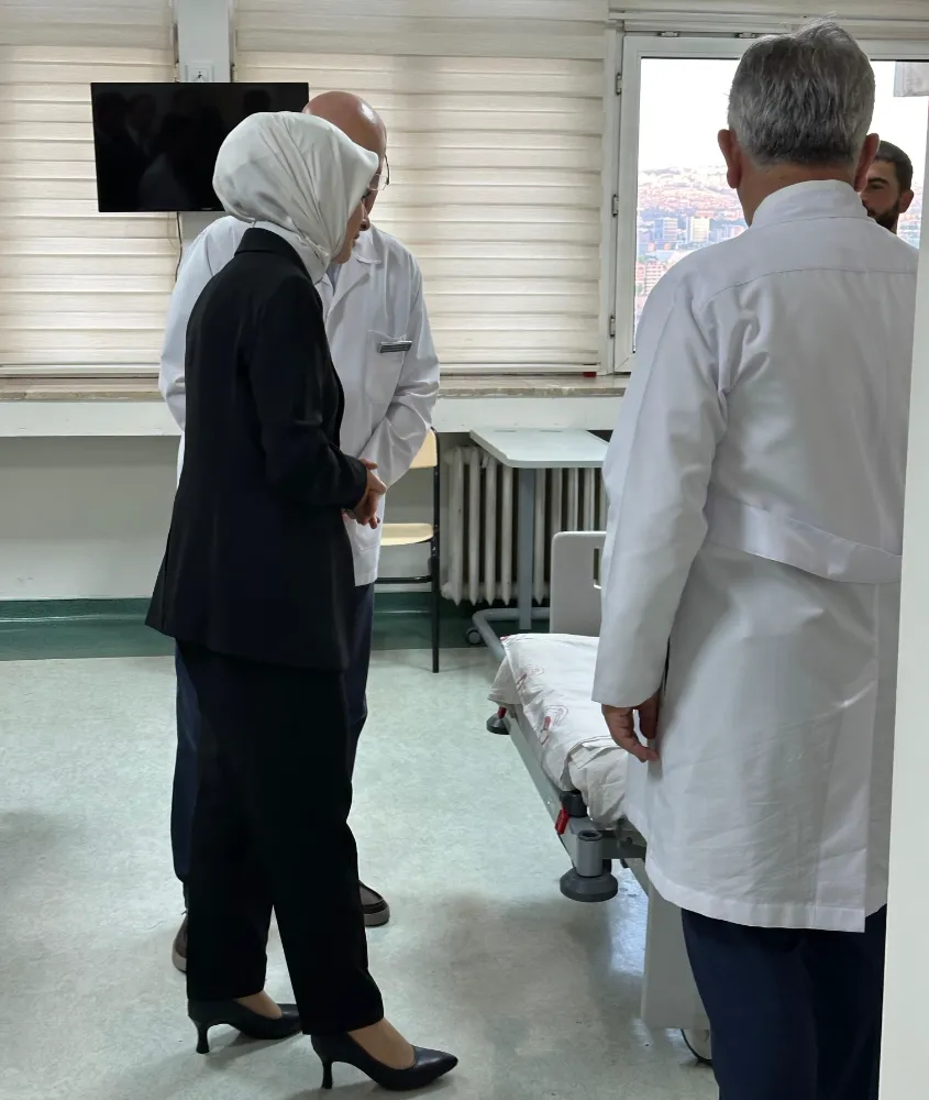 Bakan Göktaş’tan metan gazından zehirlenen askerlere ziyaret