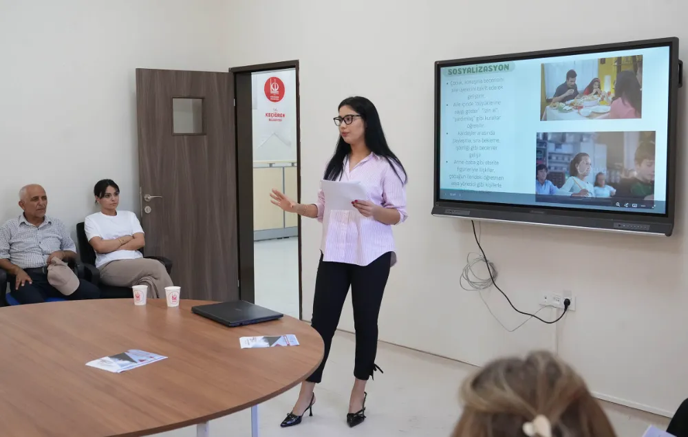 KEÇİÖREN BELEDİYESİ’NDEN AİLE BAĞLARINI GÜÇLENDİREN EĞİTİM SEMİNERİ