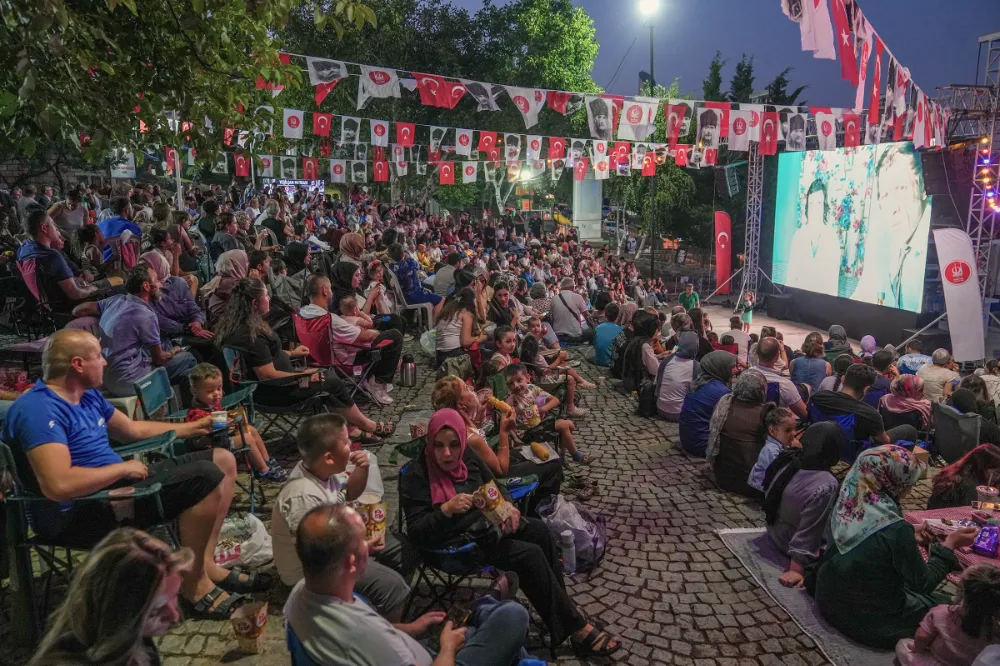 MAHALLE KÜLTÜRÜ CANLANIYOR, KOMŞULUK İLİŞKİLERİ PEKİŞİYOR
