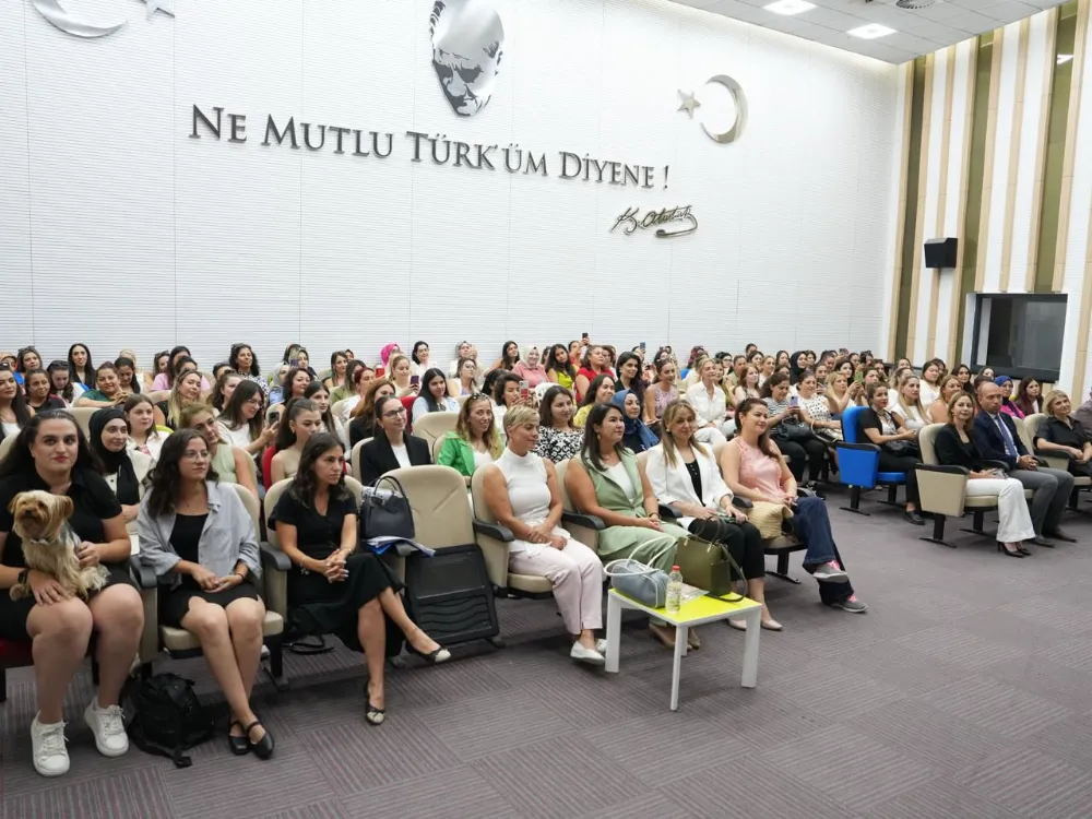 BAŞKAN BEŞİKCİOĞLU ÖĞRETMEN TANIŞMA TOPLANTISINA KATILDI