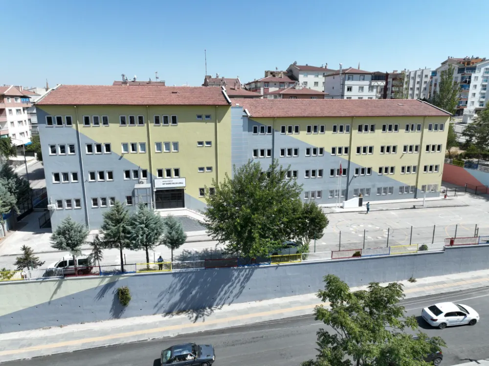 ETİMESGUT BELEDİYESİ EĞİTİME DESTEĞİNİ SÜRDÜRÜYOR